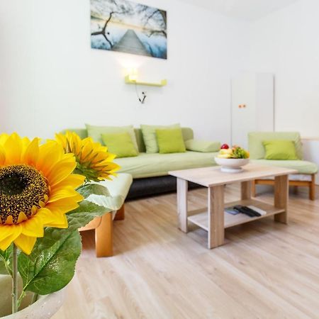 Apartment Green Forest Спліт Екстер'єр фото
