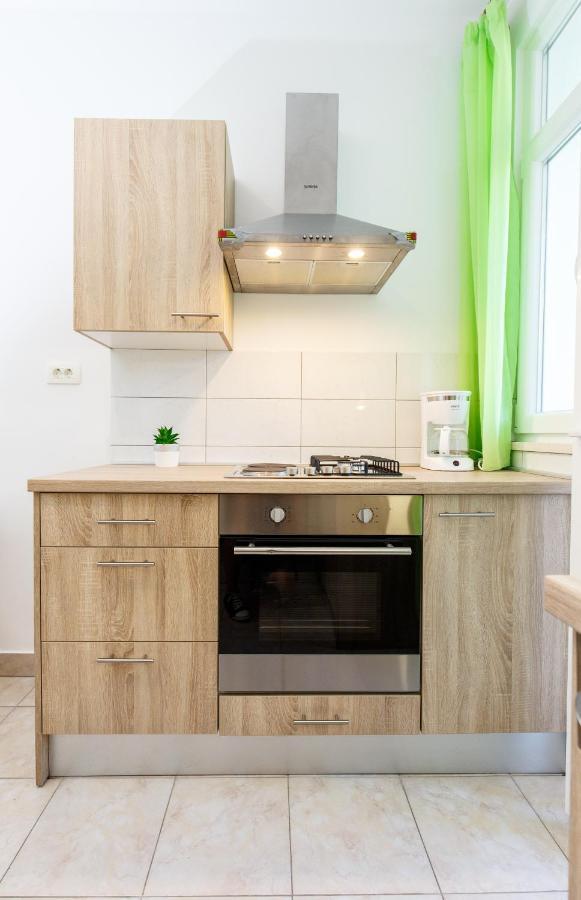 Apartment Green Forest Спліт Екстер'єр фото